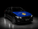[EXCLUSIVO] Bandeira de Capô Elástica – Compatível com todos os carros